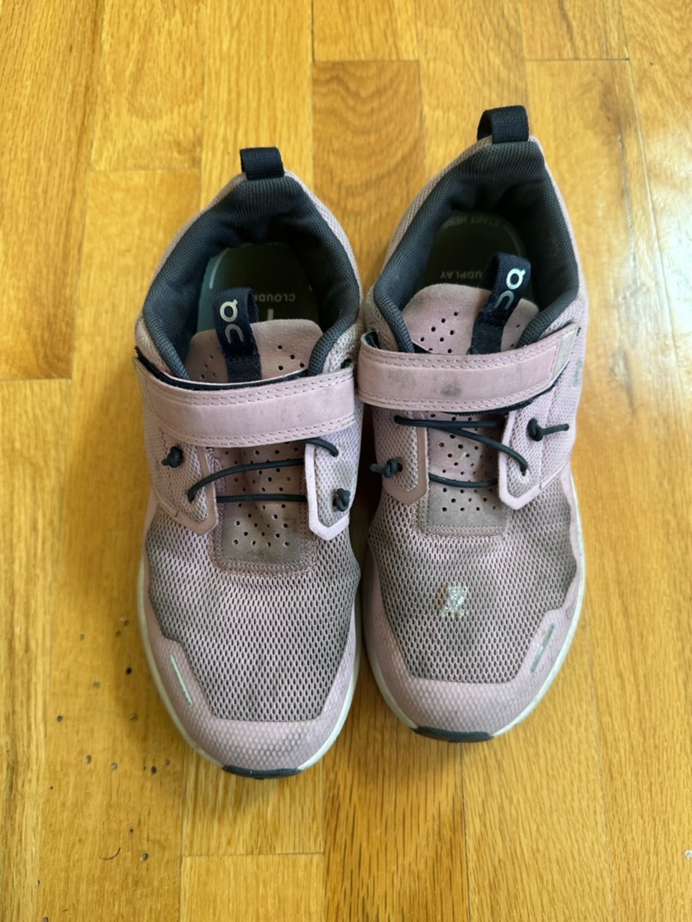 On Running Kids Pink Velcro Athletic Shoes